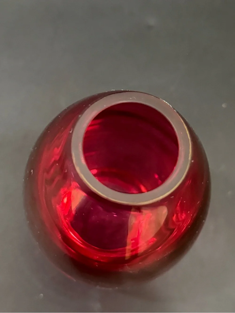 Iridescent Cranberry Rounded Teardrop Blown Art Glass 5” Vase